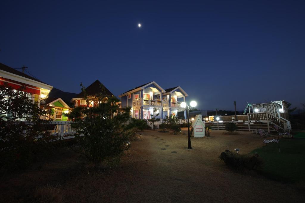 Polaris Tourist Pension Kjongdzsu Kültér fotó